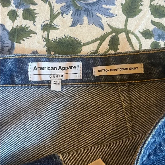 American Apparel Dark Blue A-Line Skirt - Picture 2 of 3